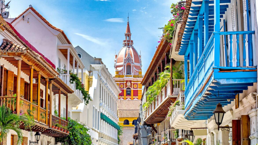 La Joya del Caribe Cartagena de Indias, conocida como "La Heroica"